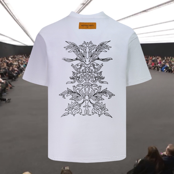 ブランドTシャツ背面デザイン